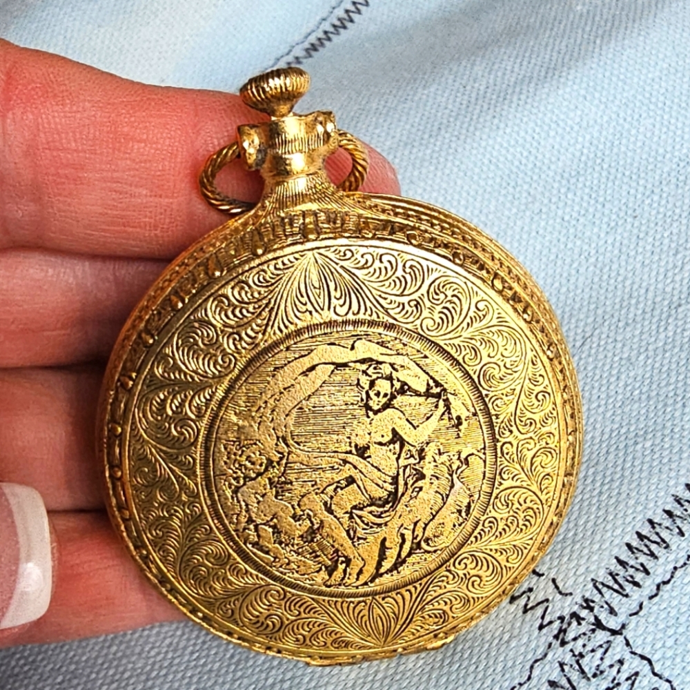 Rare Vintage Max Factor Locket Powder Compact w/ Woman and Cherub